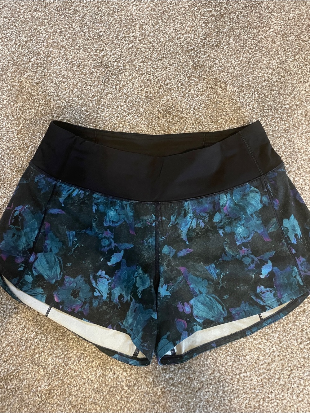 Lululemon speed up shorts
